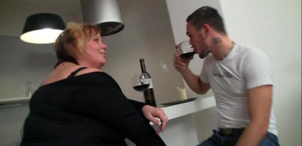  Hot BBW sex after a bottle of wine